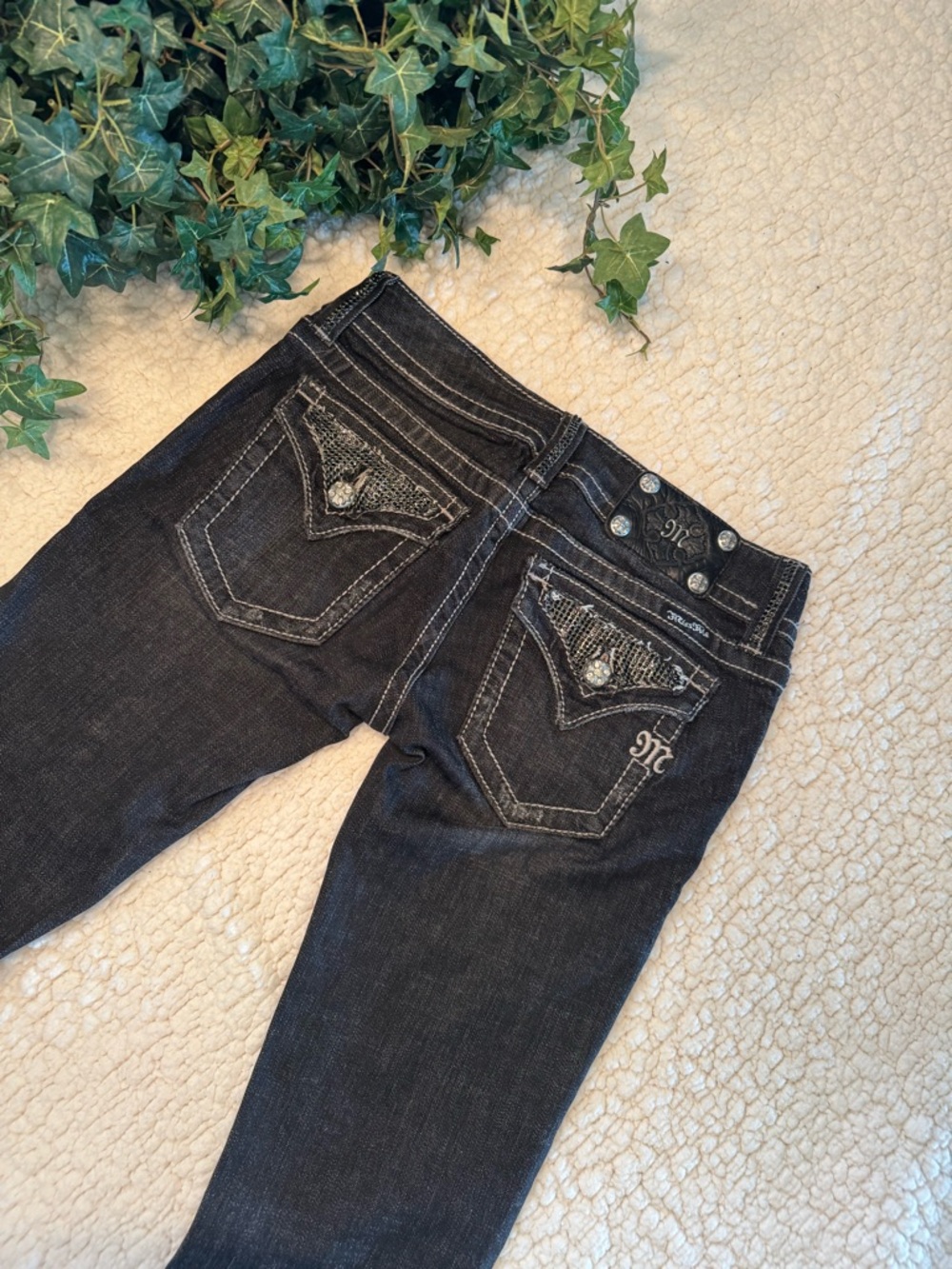 Miss Me Black Boot-Cut Women's Jeans with Embroidered Back Pockets